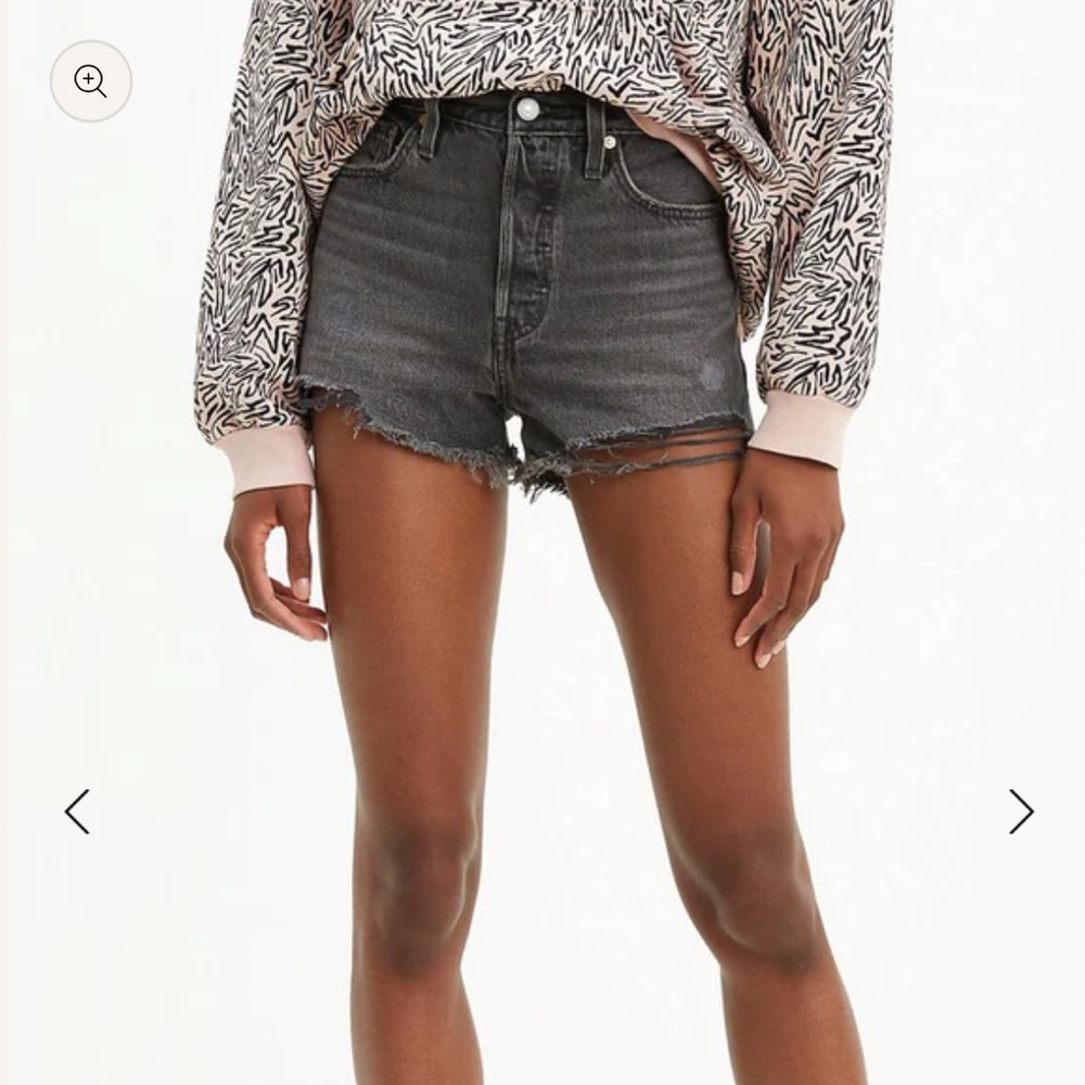Levi’s 501 Shorts Size 26 Grey/Black